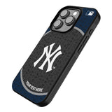 New York Yankees Personalized Circle Bump Phone Case for Apple iPhone