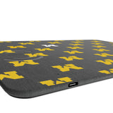 University of Michigan Wolverines Fashion Pattern 15-Watt Wireless Charger and Mouse Pad