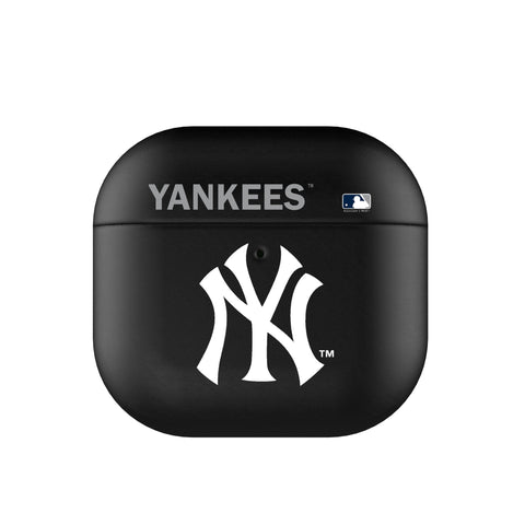 New York Yankees Insignia AirPod Case Cover