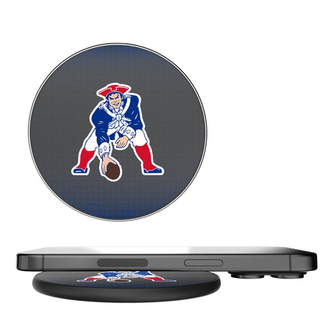New England Patriots Historic Collection Linen 15-Watt Wireless Charger