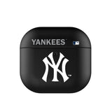 New York Yankees Insignia AirPod Case Cover