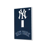 New York Yankees Solid Hidden-Screw Light Switch Plate